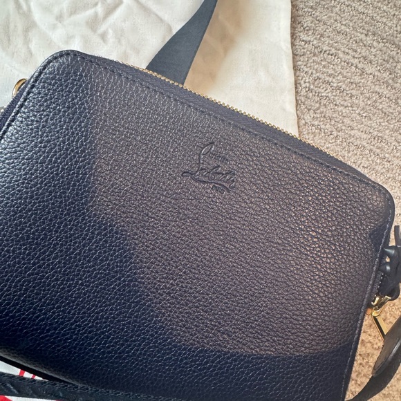 Christian Louboutin Loubitown Navy Crossbody Bag *like new*
❤️❤️❤️❤️ - Picture 6 of 8